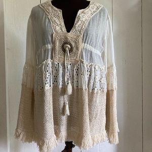 Ranee's Bohemian Fall Top Size Small/Medium NWT